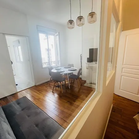 F2 - Pantheon - Jardin Du Luxembourg - Cathedrale Notre-dame De - Quartier Touristique - 4 Pers Apartment